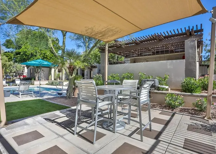 Kota 2019 Cozy 2br - 2ba - Pool - Gym - Free Parking Scottsdale