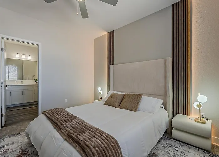 Kota 2019 Cozy 2br - 2ba - Pool - Gym - Free Parking Apartment Scottsdale